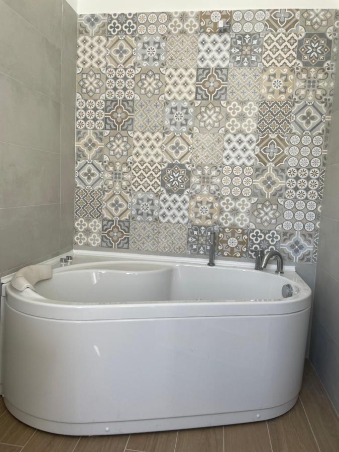 A Casa Dei Miei Bed & Breakfast โอตรันโต ภายนอก รูปภาพ